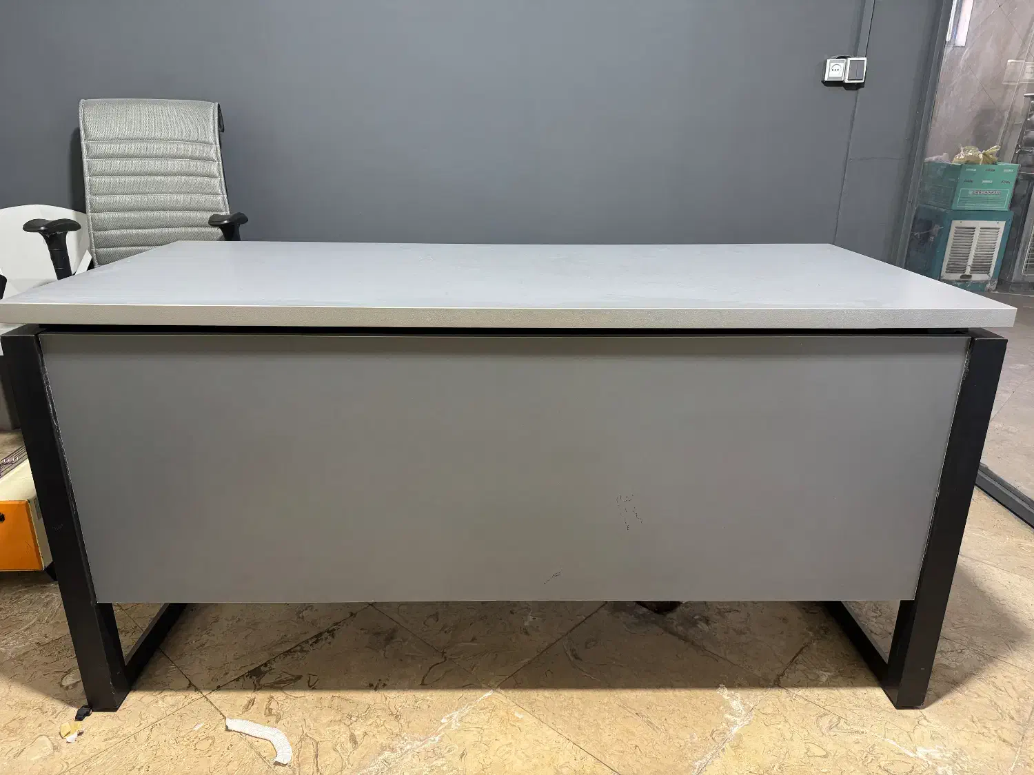 میز کار|دفتر کار|کوهسار (البرز), |دیوار