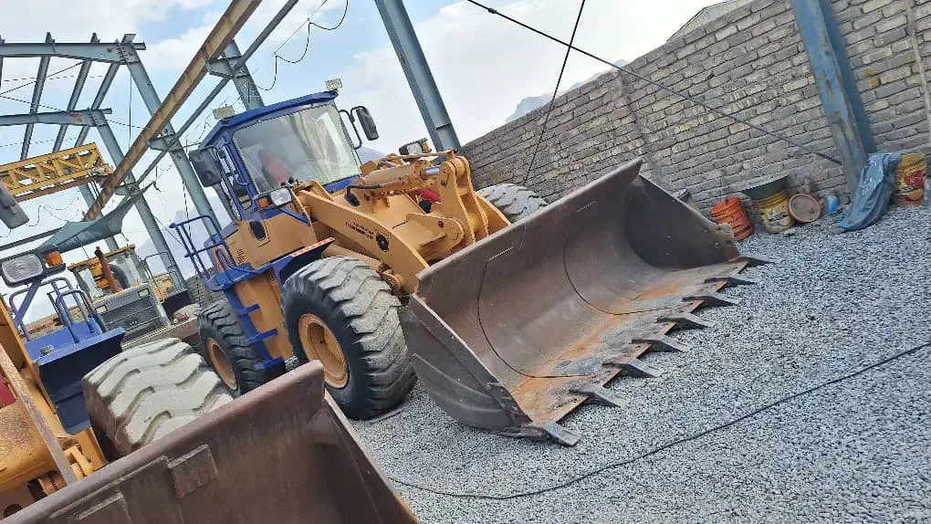 لودر تیراژه  ۲۰۱۷|خودرو سنگین|اسلامشهر, مسکن مهر اسلاشهر (شهرک امام خمینی)|دیوار