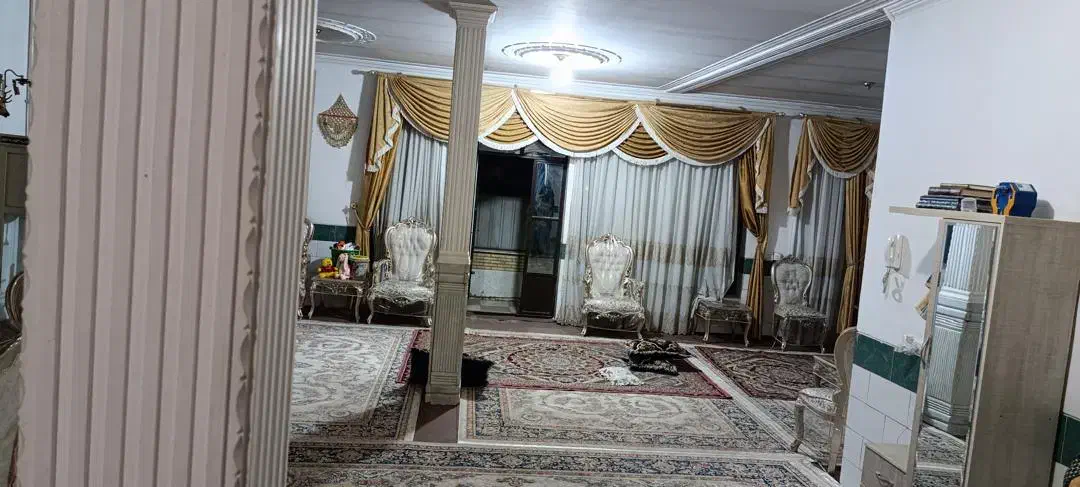 180متری ۲خواب حال بزرگ تک واحدی بلوار زندی نیا|اجارهٔ آپارتمان|سیرجان, |دیوار