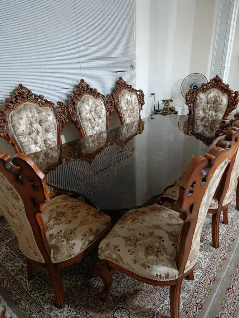 میز ناهارخوری 8نفرهچوب گردو اصل و بادوام بالا|میز و صندلی غذاخوری|نظرآباد, صالح آباد|دیوار