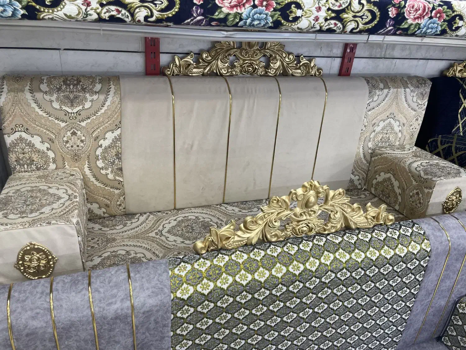 پشتی خلیجی مبل پشتی شاه نشین ش۲۱|مبلمان خانگی و میز عسلی|شیراز, باغ تخت|دیوار