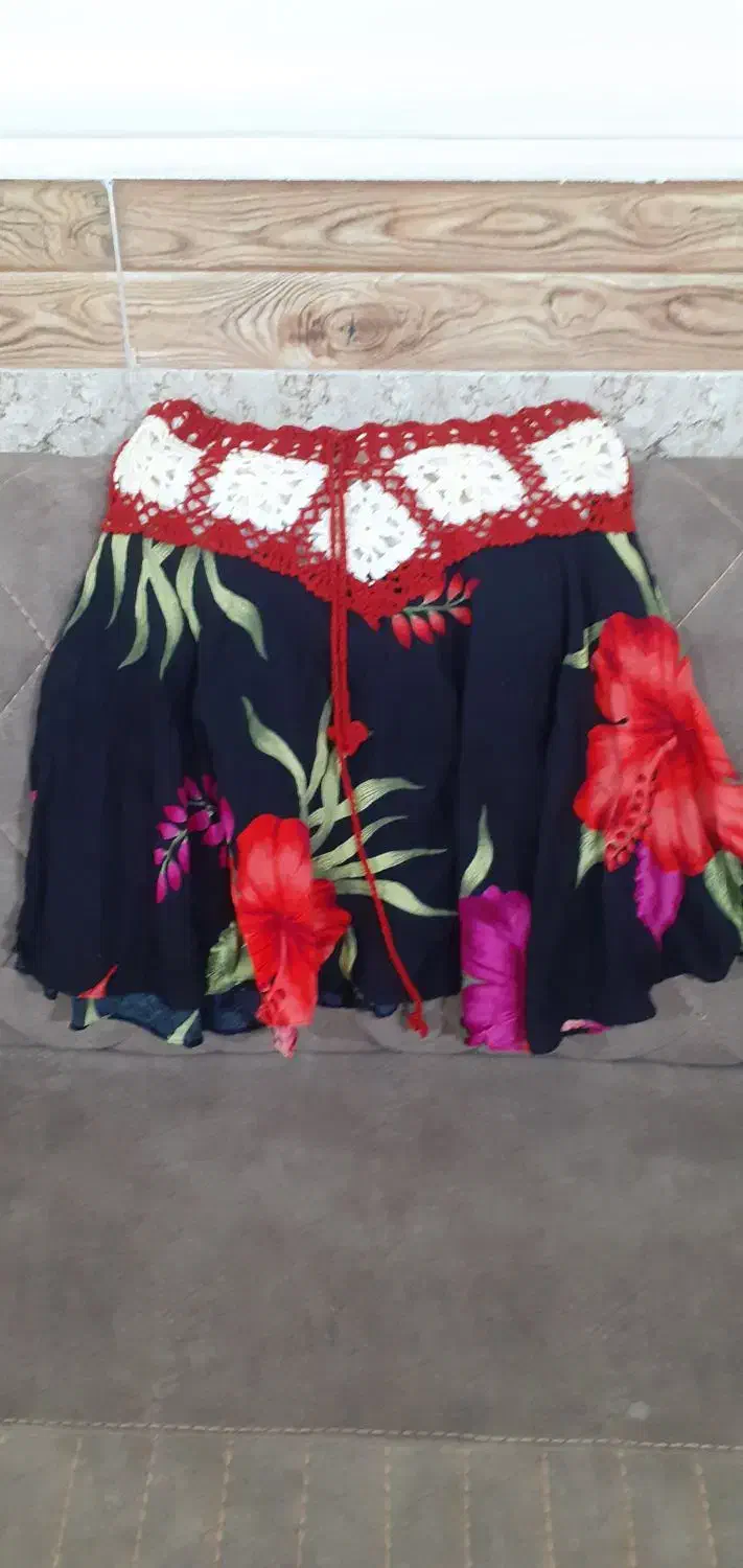 دامن مجلسی در آزادشهر|لباس|آزادشهر, |دیوار