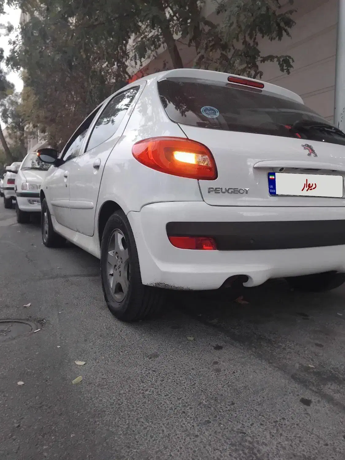 ۲۰۷ مدل ۴۰۲ پانا  در حد صفر|خودرو سواری و وانت|مشهد, جانباز|دیوار