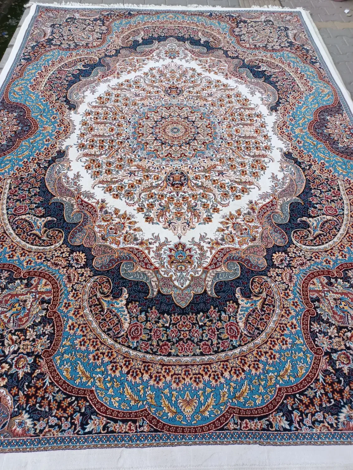 بهترین فرش های درحدنو از ۴متری ۶متری ۹متری و۱۲متری|فرش|اردبیل, |دیوار