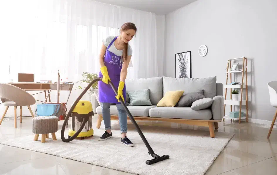 استخدام خانم برای کارهای منزل پرداختی نقد روزانه|استخدام سرایداری و نظافت|کرمانشاه, |دیوار