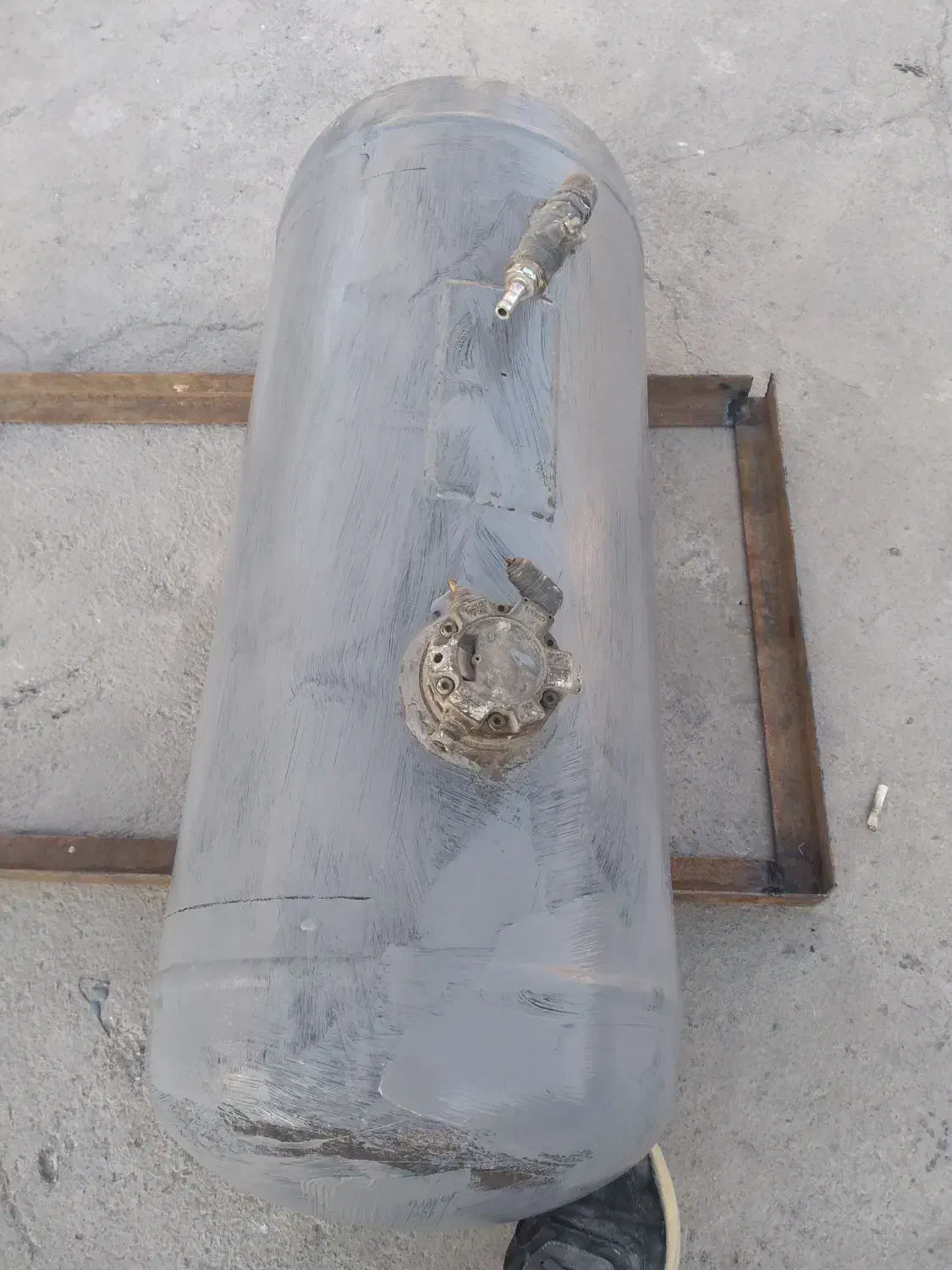 کپسول ۶۵کیلویی ال پی جی ماشین|قطعات یدکی و لوازم جانبی|تهران, شهرآرا|دیوار