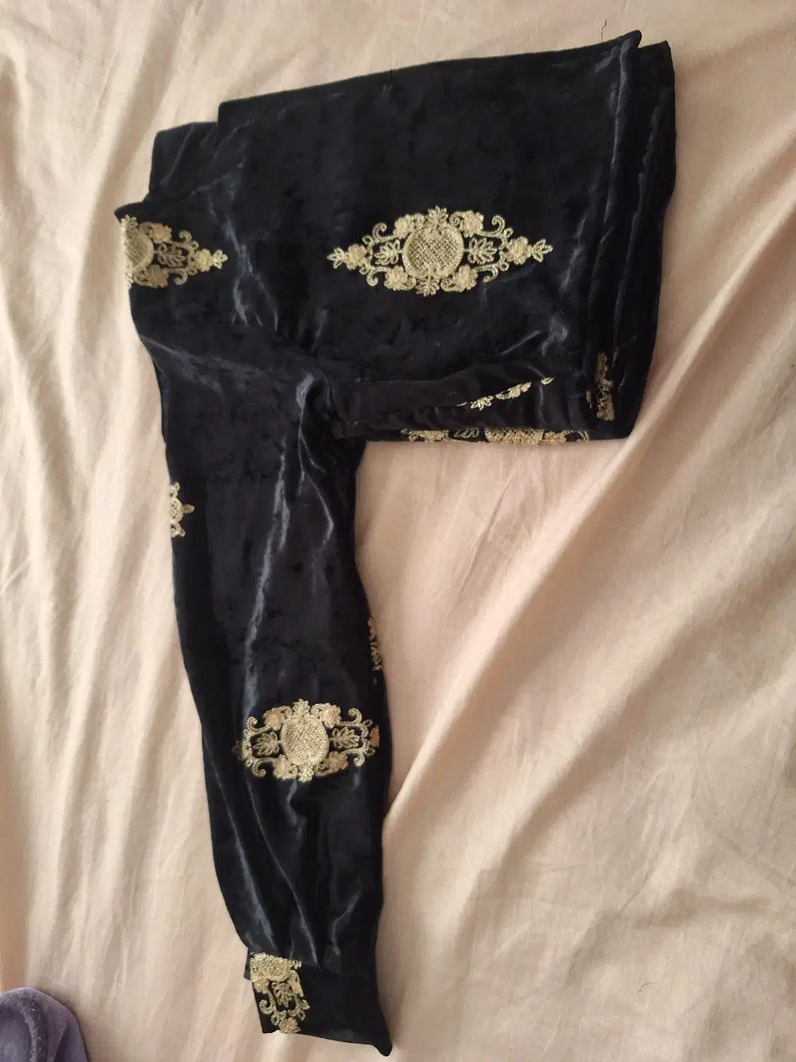 سلطه یاکوله بال مخمل خامه دوزی|لباس|کامیاران, |دیوار