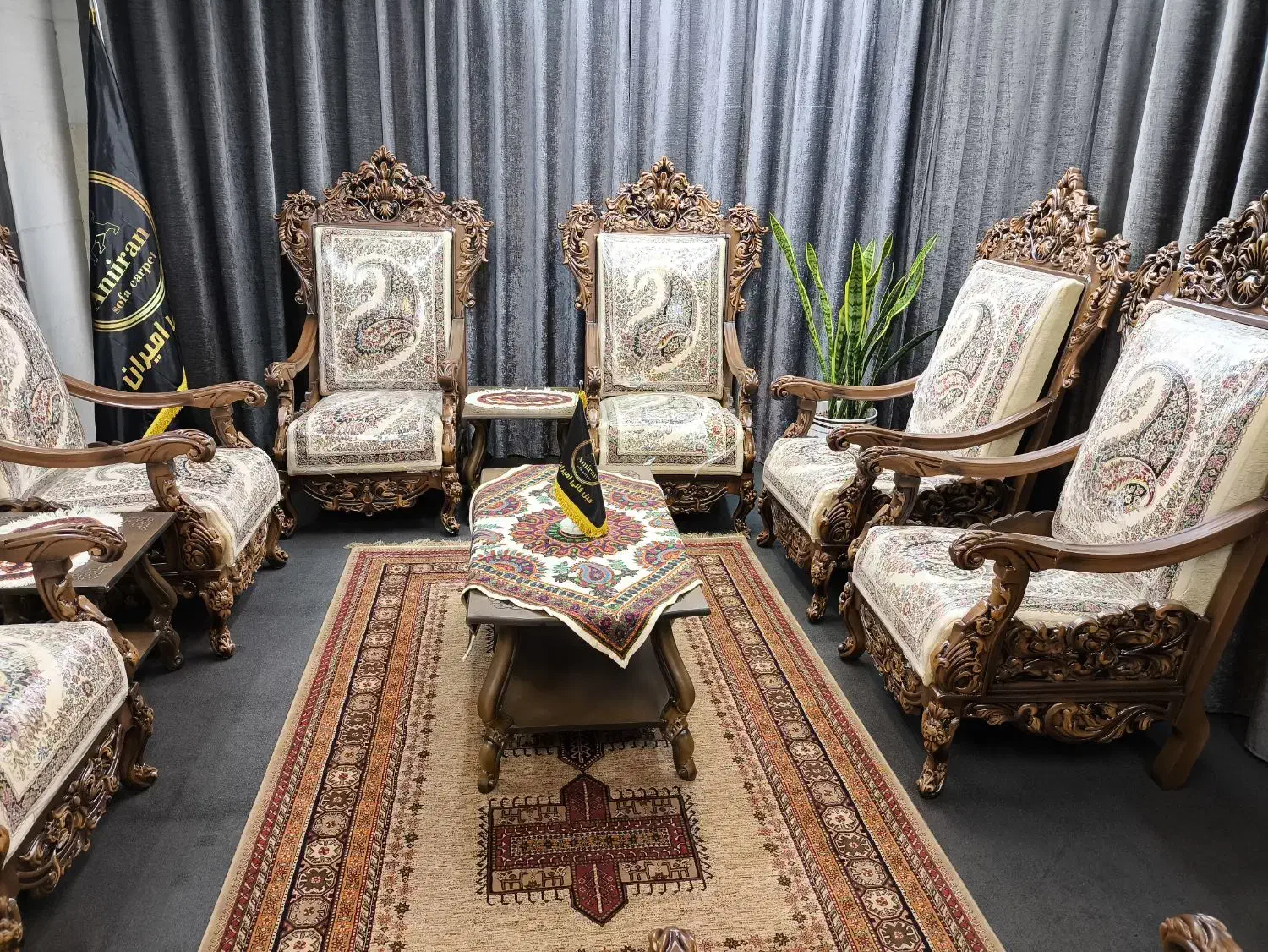 مبل قالی نگین|مبلمان خانگی و میز عسلی|رفسنجان, |دیوار