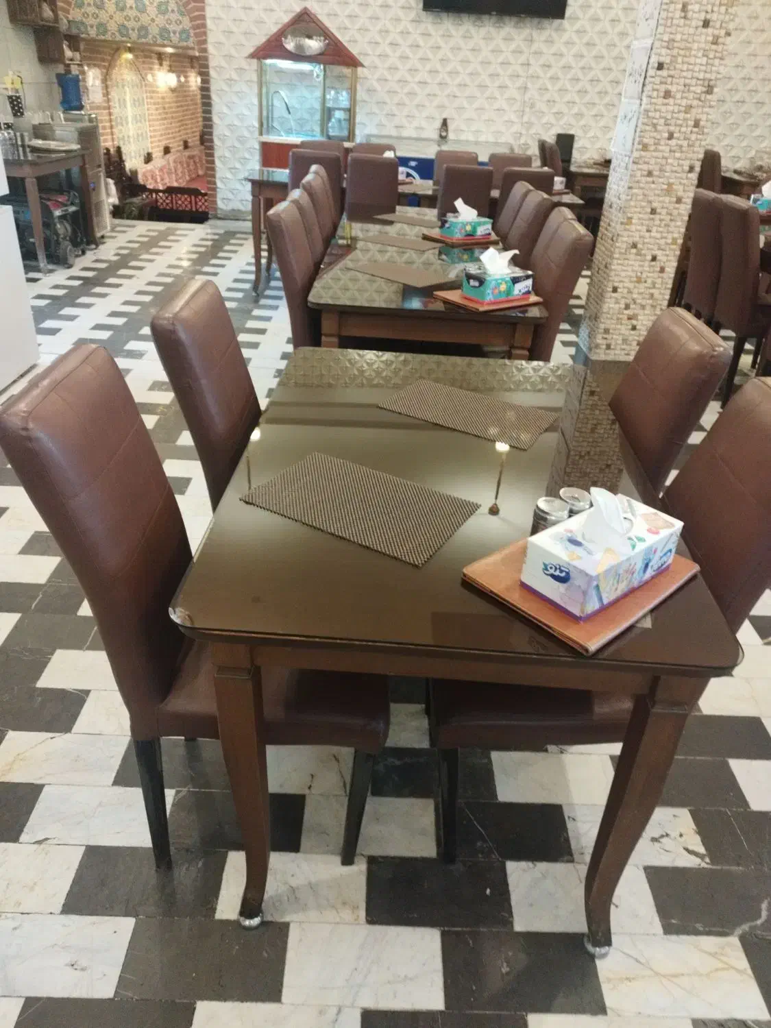 میز و صندلی رستوران|کافیشاپ و رستوران|تهران, شهرک بعثت|دیوار