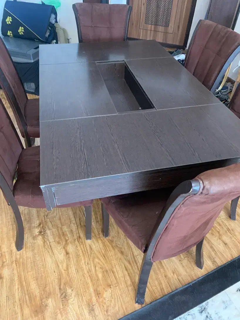 میز نهار خوری چوبی ۶ نفره قابل تبدیل به ۸ نفره|میز و صندلی غذاخوری|تهران, شهرک نفت|دیوار