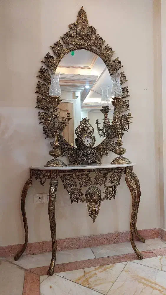 آینه و شمعدان|آینه|تهران, والفجر (افسریه)|دیوار