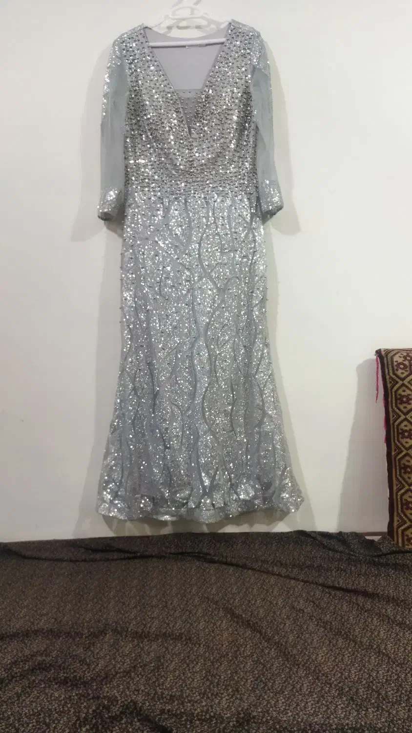 لباس مجلسی|لباس|مشکیندشت, |دیوار