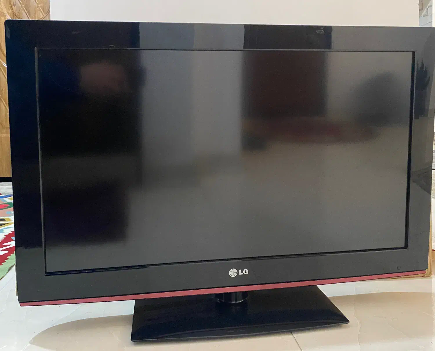 تلویزیون32اینچ ال جی|تلویزیون و پروژکتور|رودسر, |دیوار