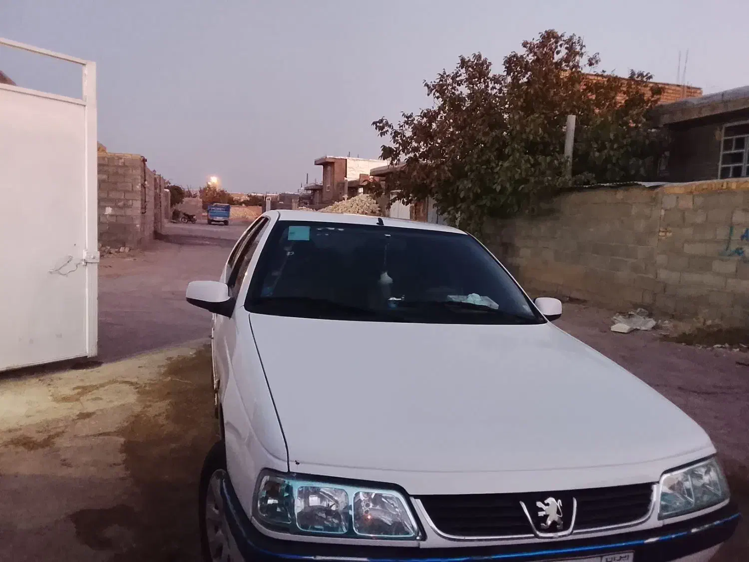 معاوضه با نیسان دوگانه|خودرو سواری و وانت|سرچهان, |دیوار