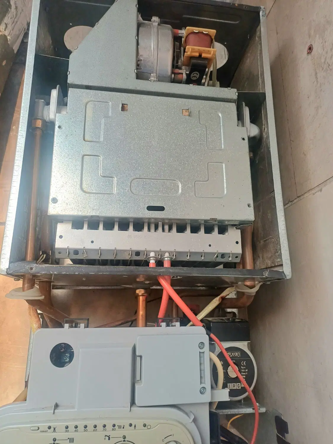 پکیج Bff24000 فندار|آبگرمکن، پکیج، شوفاژ|تهران, ابوذر|دیوار