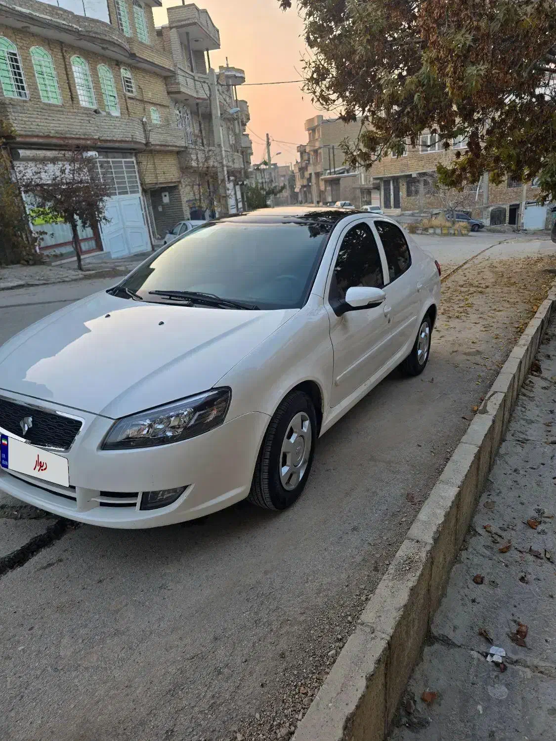 رانا ارتقاع یافته با موتور جدید سقف شیشه ۱۴۰۲|خودرو سواری و وانت|ارومیه, |دیوار