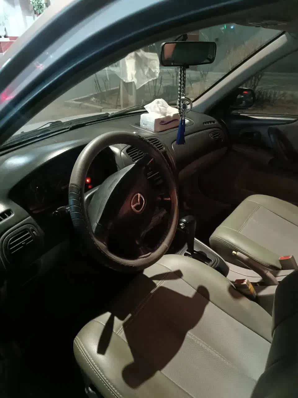 مزدا ۳۲۳ مدل ۸۳|خودرو سواری و وانت|اصفهان, قلعه طبره|دیوار