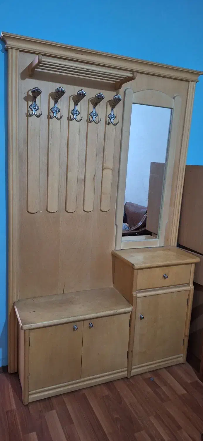 چوب لباسی و جا کفشی چوبی|جاکفشی، کمد، دراور|تهران, بهجت‌آباد|دیوار