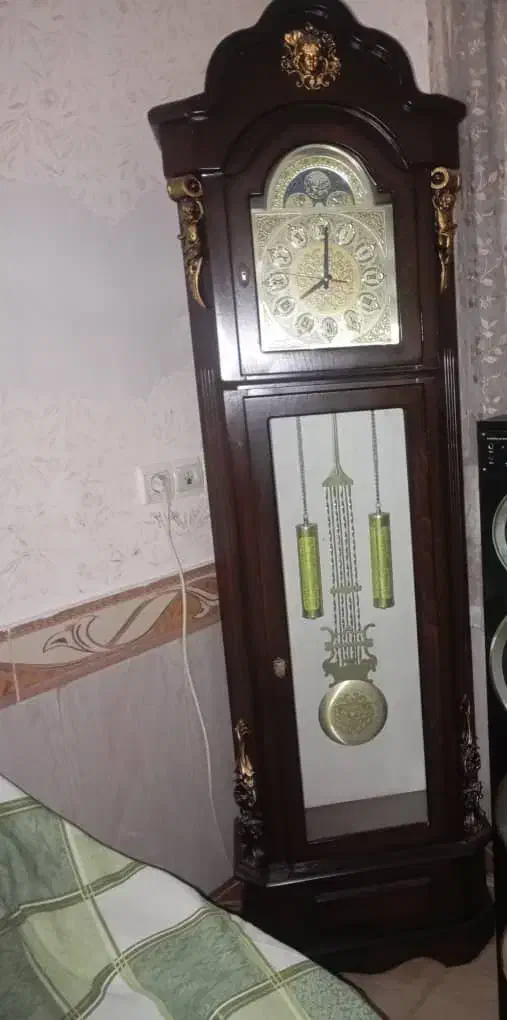 ساعت ایستاده سالم در حد نو|ساعت دیواری و تزئینی|گرگان, |دیوار