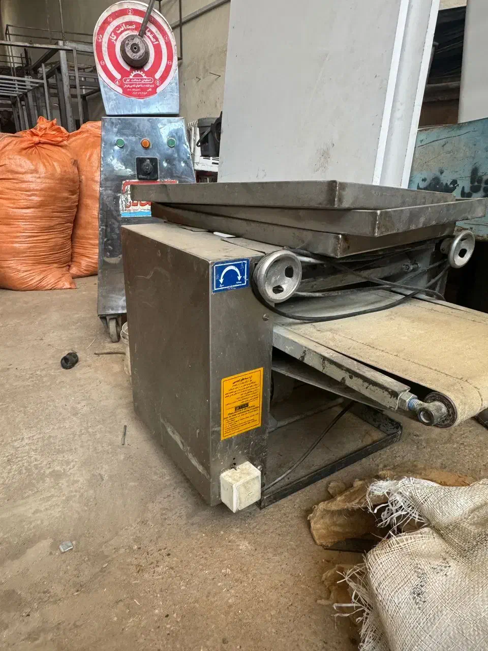 تعمیر فرتمامی دستگاه قنادیی فرقنادی جابجایی میکسر|فروشگاه و مغازه|تبریز, |دیوار