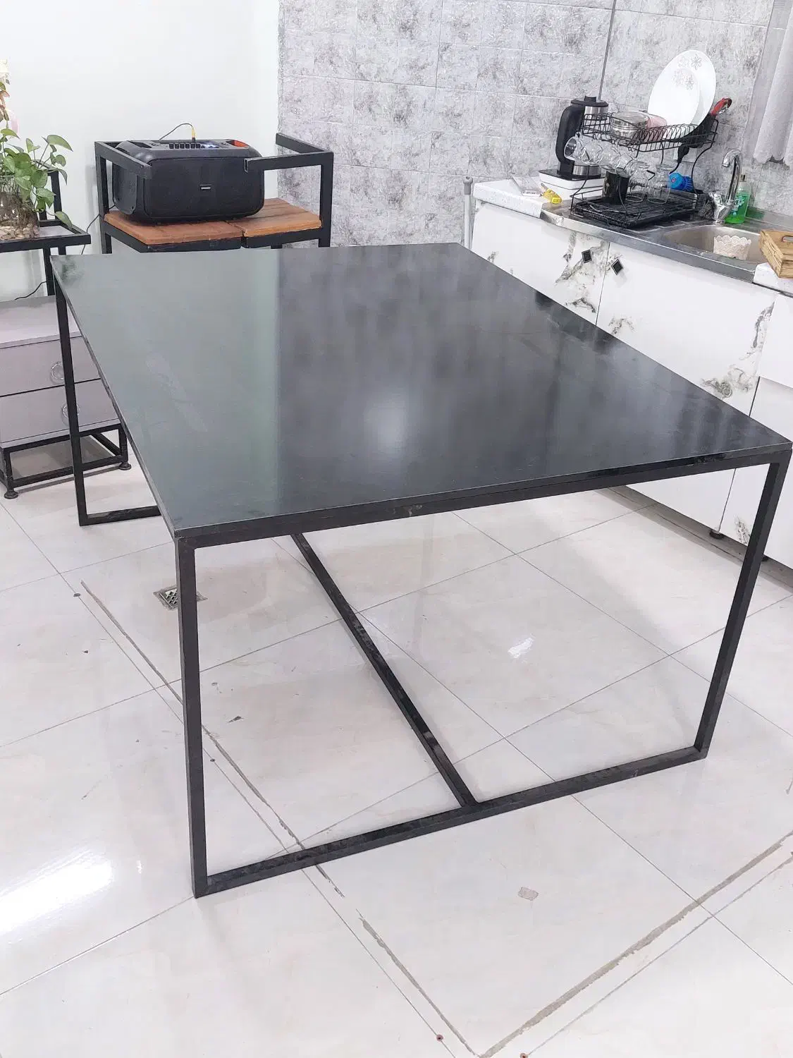 میز کار کاملا نو|دفتر کار|فولادشهر, B2|دیوار