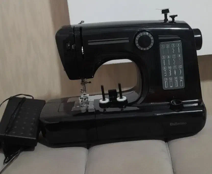 چرخ خیاطی بلانزو|چرخ خیاطی و ریسندگی|پرند, فاز ۳|دیوار