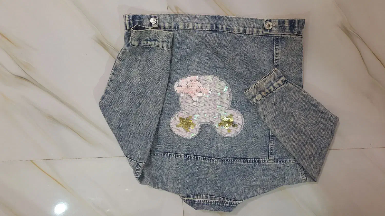 کت جین|لباس|سرپل ذهاب, |دیوار