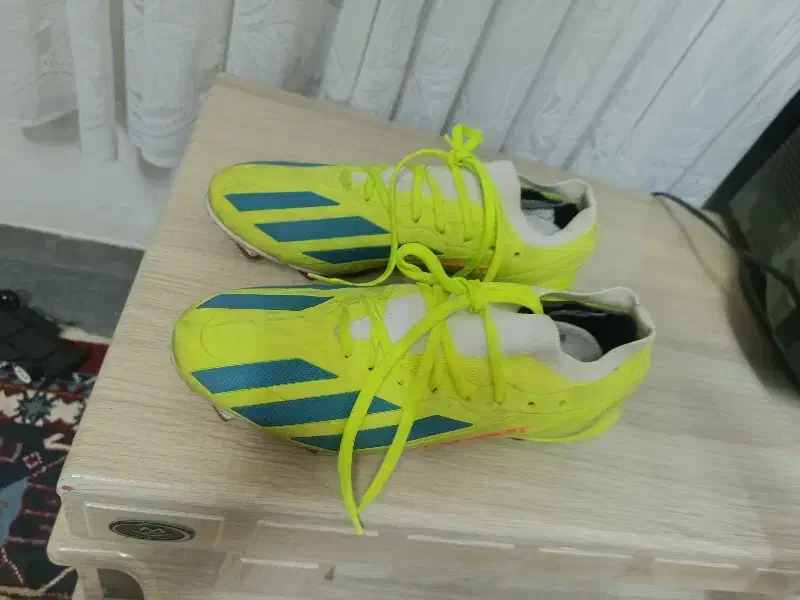 کفش ورزشی استوک،|کیف، کفش، کمربند|سیمین شهر, |دیوار