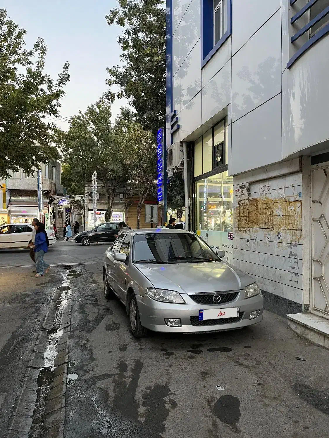 مزدا ۳۲۳ GLX|خودرو سواری و وانت|تهران, دکتر هوشیار|دیوار