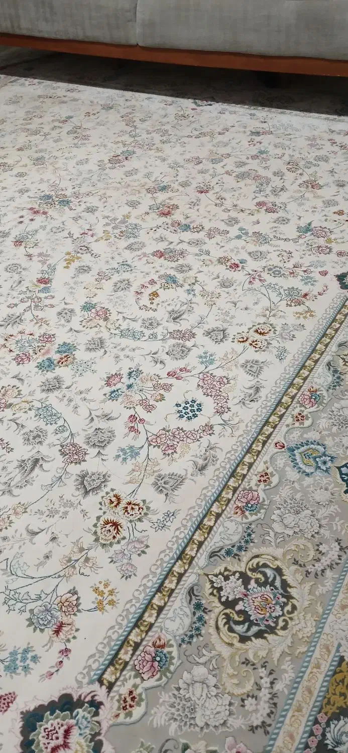 یک عددفرش ۹متری و دوتا پادری مناسب جهیزیه|فرش|چهاردانگه (تهران), |دیوار