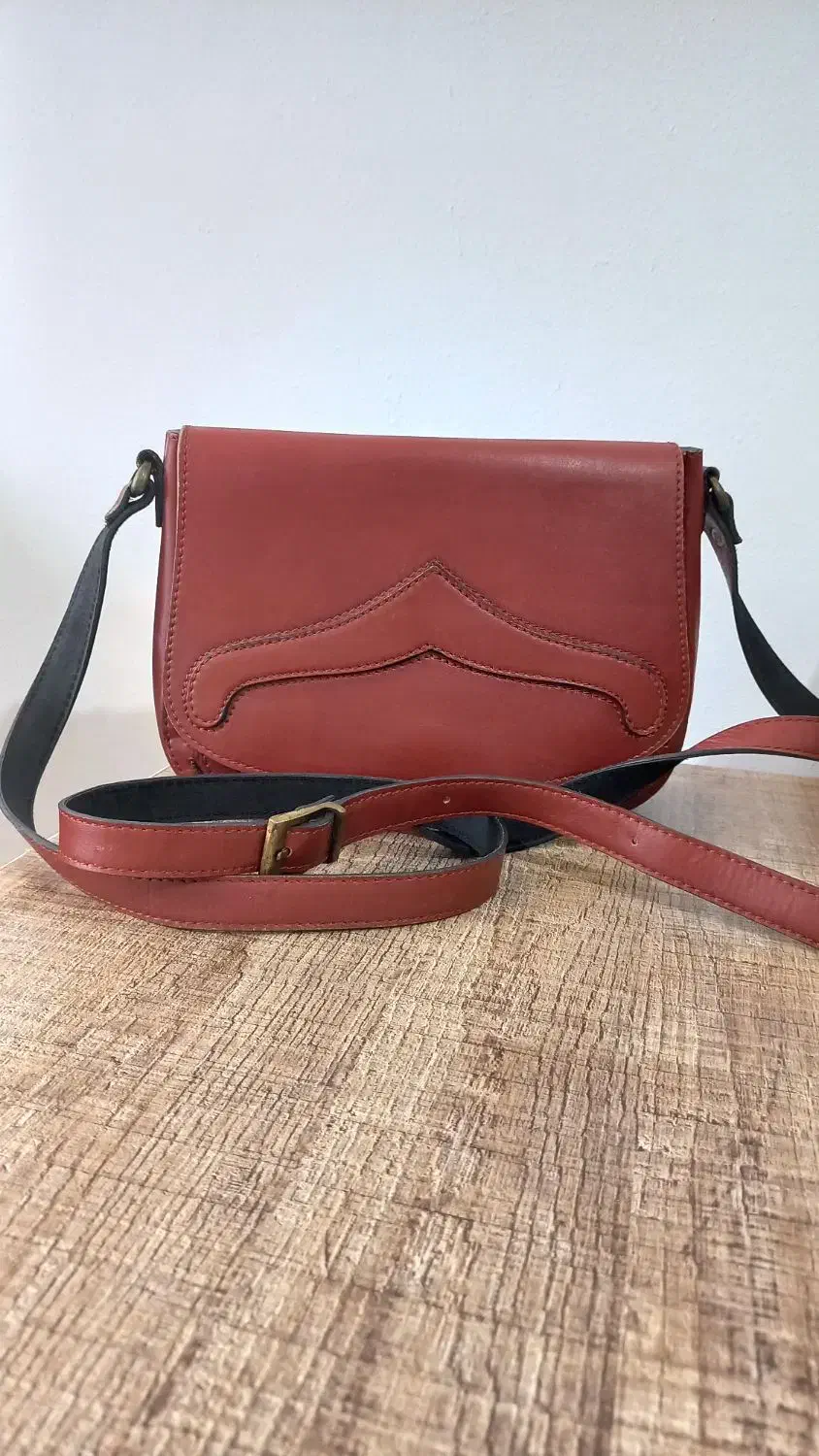 کیف چرم اصل شناسنامه دار|کیف، کفش، کمربند|رشت, بوسار|دیوار