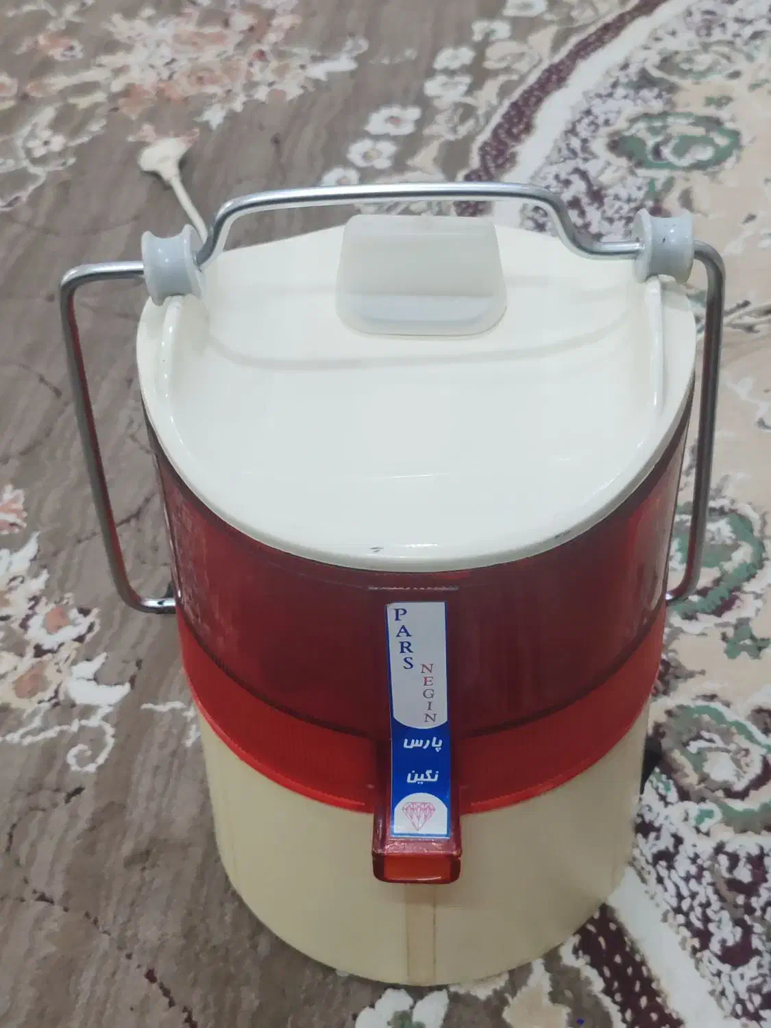 اب هویج گیری|آبمیوهگیر و آبمرکباتگیر|رباطکریم, الارد|دیوار