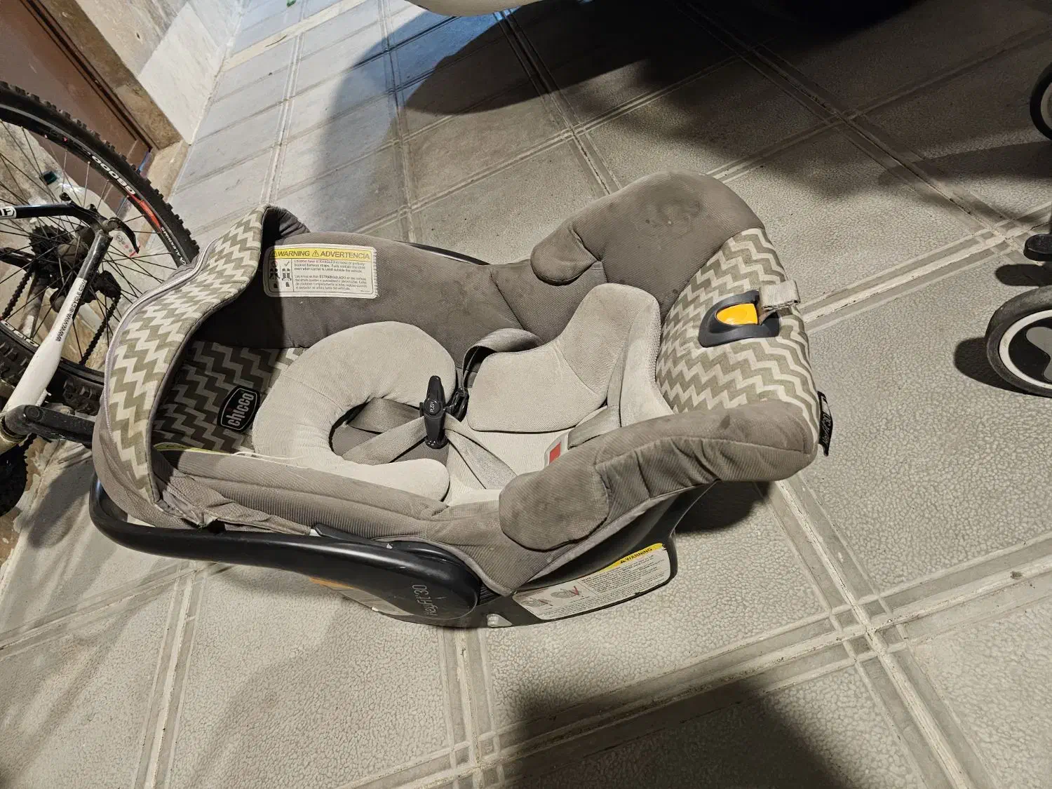 فروش کالسکه و کریر و صندلی کودک|کالسکه و لوازم جانبی|شیراز, قصرالدشت|دیوار