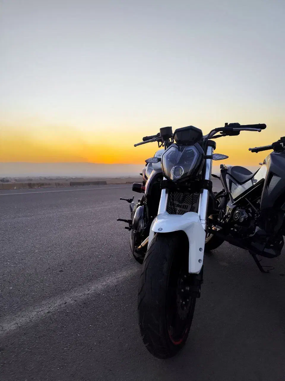 بنلی جفت سیلندر 249 مدل 1400|موتورسیکلت|مشهد, رضاییه|دیوار