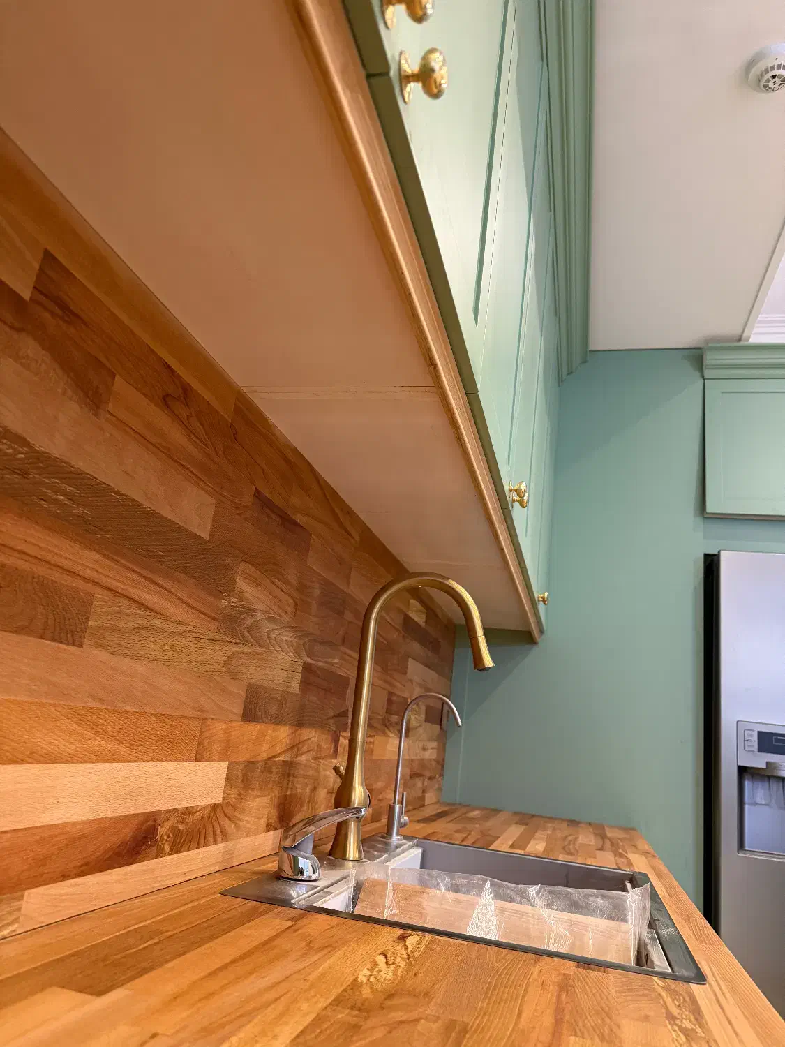 شرکت طراحی و مهندسی آراکو ( طراحی،ساخت،اجرا )|خدمات پیشه و مهارت|هادی شهر, |دیوار