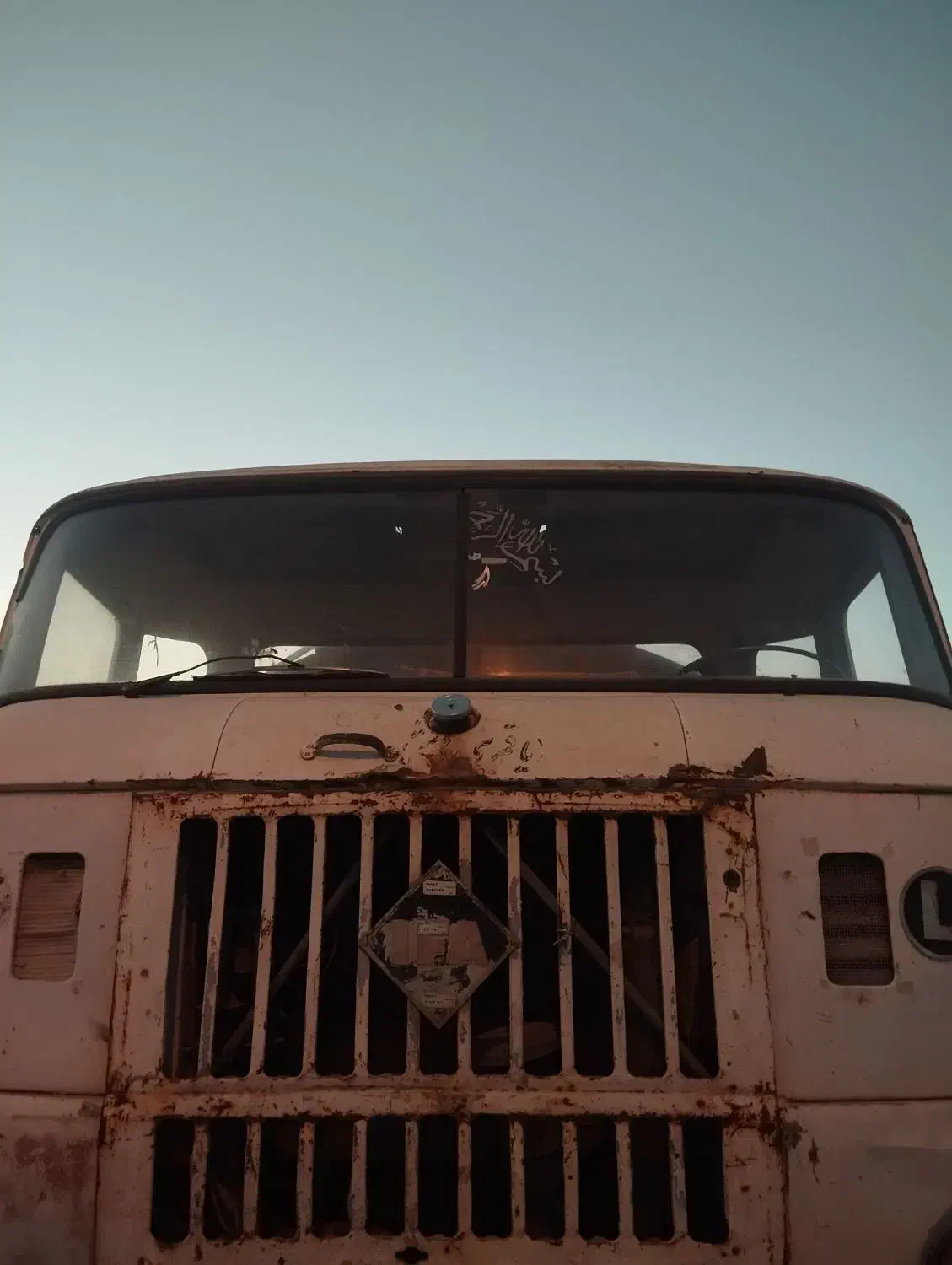 ایفا فروشی|خودرو سنگین|نگار, |دیوار