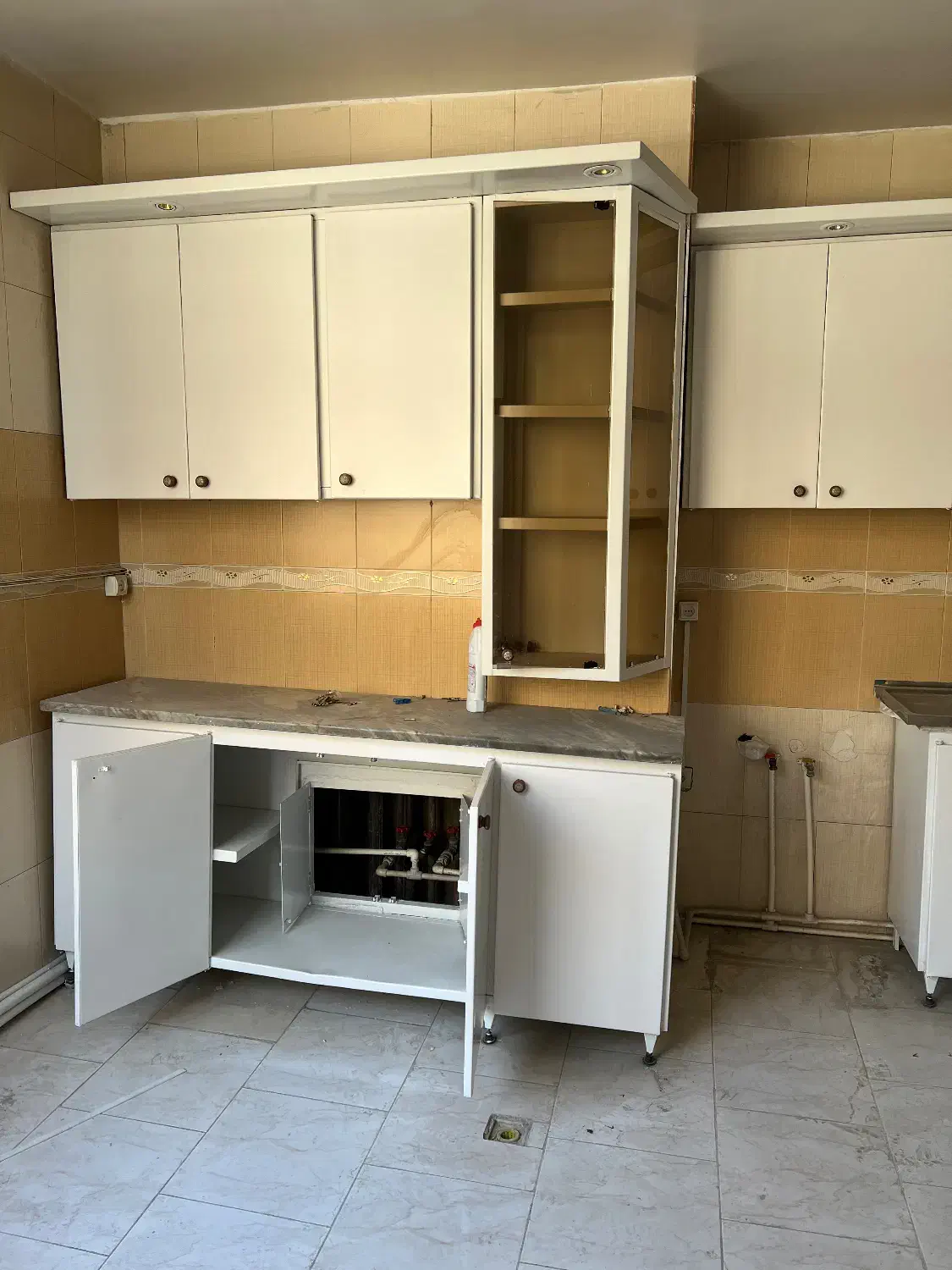 کابینت فلزی تمیز|مصالح و تجهیزات ساختمان|تهران, شهرک شهرداری|دیوار