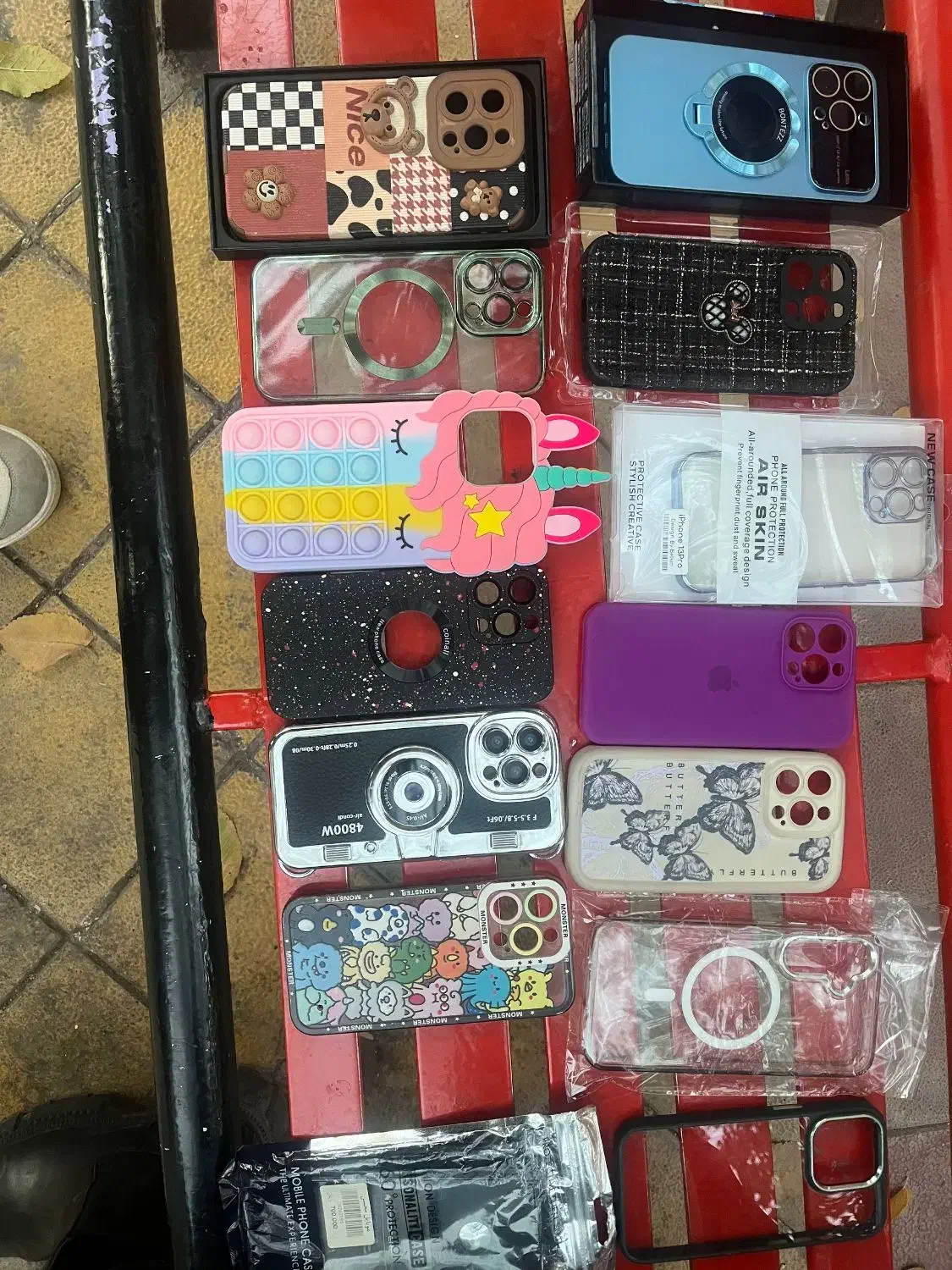 تعدادی قاب گوشی آیفون ۱۴ پرو و ۱۳ پرو و ۱۶|لوازم جانبی موبایل و تبلت|قم, سالاریه|دیوار