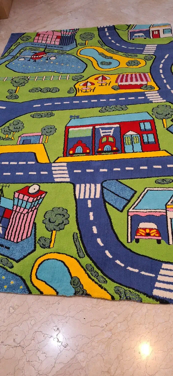 فرش|فرش|فردیس, فردیس|دیوار