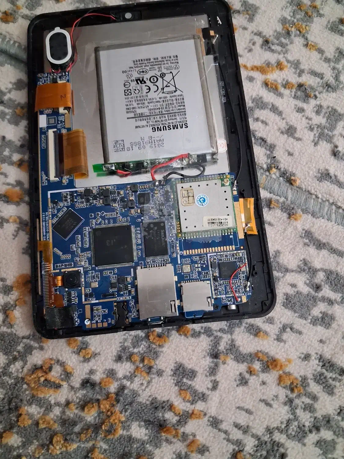 تبلت|تبلت|پرند, فاز ۶|دیوار