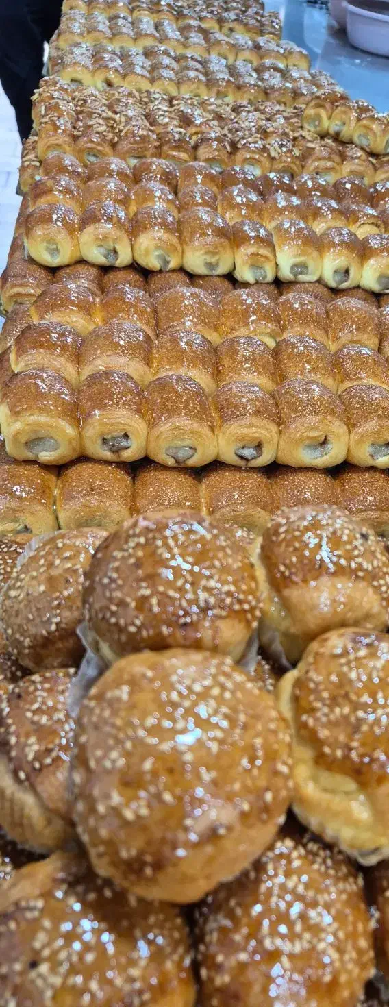 نیروی کار قنادی|استخدام خدمات فروشگاه و رستوران|اصفهان, لاله|دیوار