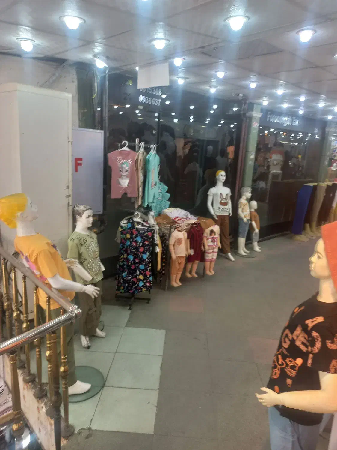 مغازه اول پاساژ|اجارهٔ مغازه و غرفه|مشهد, هفده شهریور|دیوار