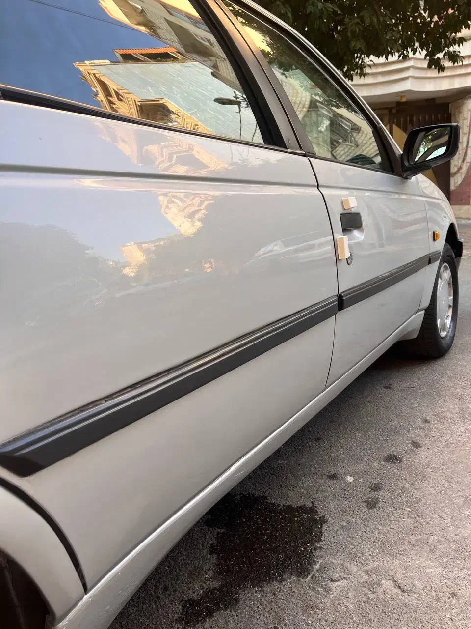 پژو ۴۰۵ مدل ۹۰ داخل کرم تمیز|خودرو سواری و وانت|گرگان, |دیوار