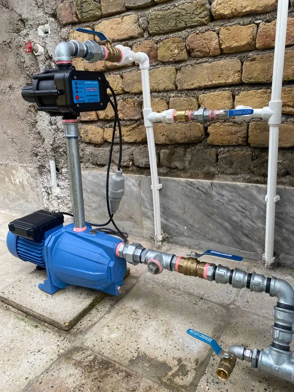 لوله کشی آب فاظلاب با نازلترین قیمت|خدمات پیشه و مهارت|رشت, یخسازی|دیوار