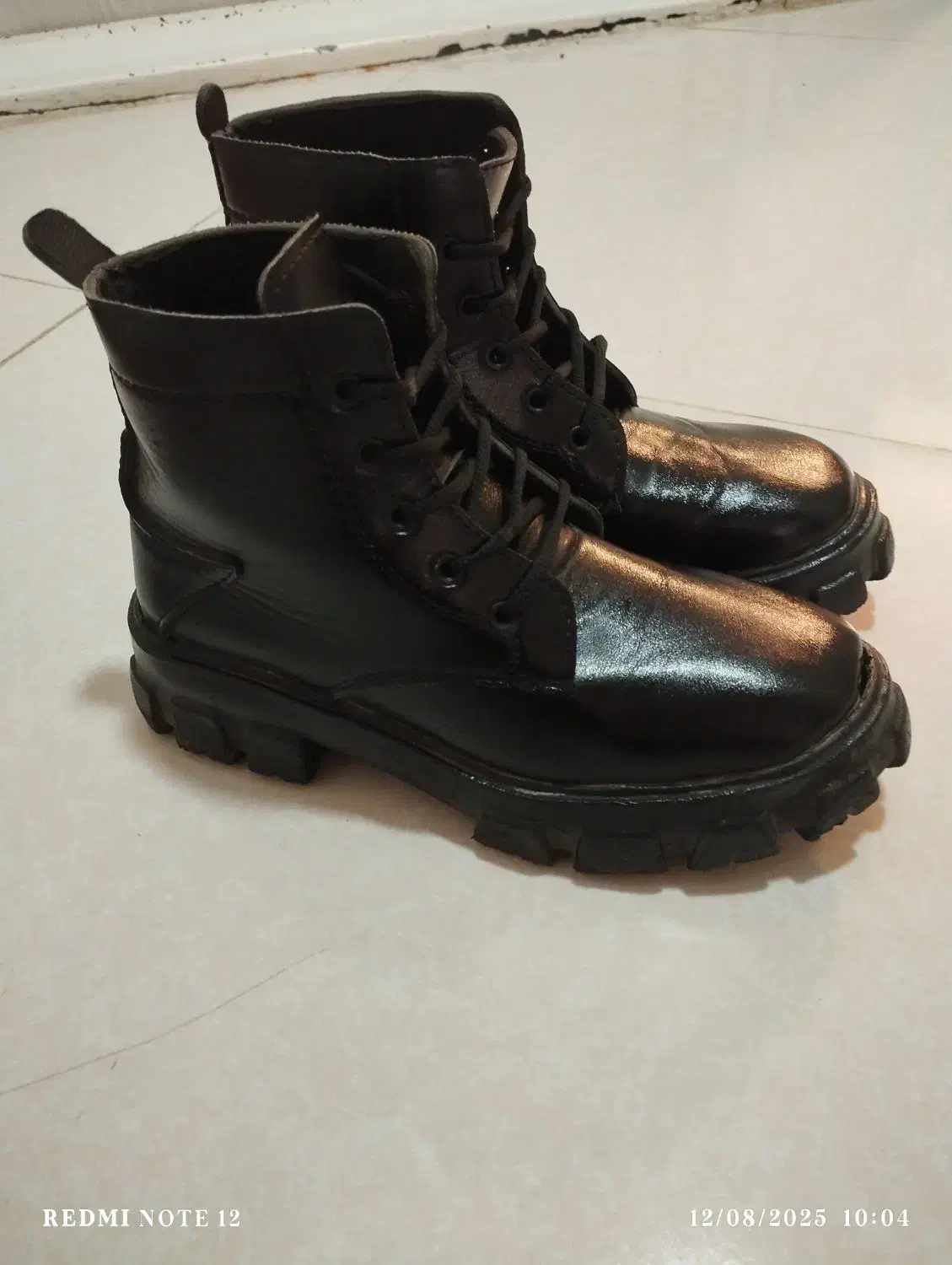 نیم بوت سایز 40|کیف، کفش، کمربند|نیشابور, تریا پارک|دیوار