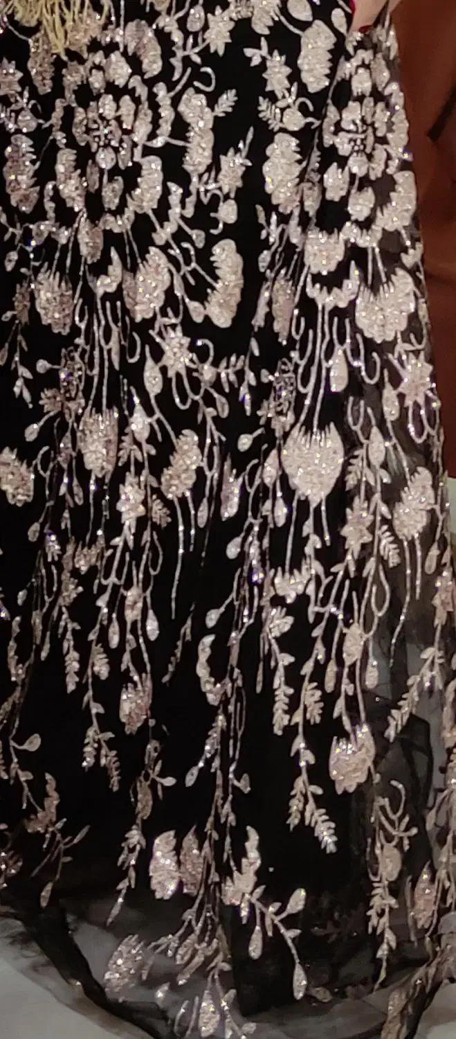 پیراهن مجلسی|لباس|پاکدشت, پاکدشت (مامازند)|دیوار