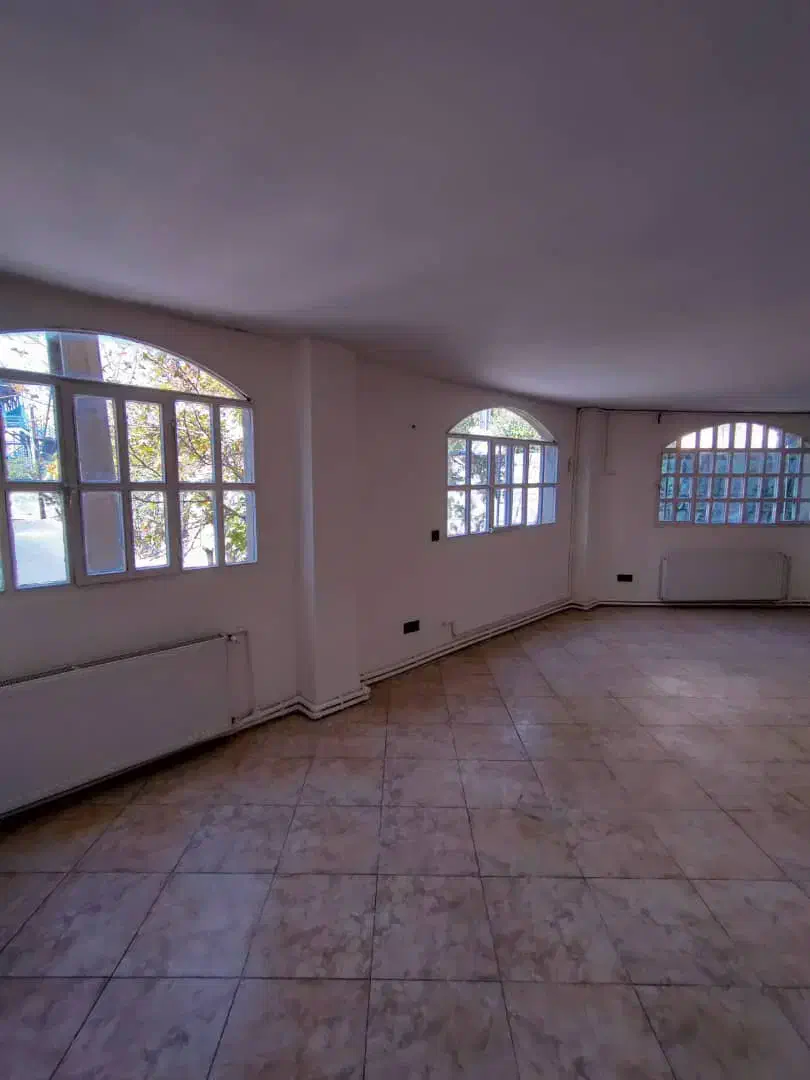 ۱۴۰ متر/ ۳ پارکینگ / موقعیت اداری / مسکونی / مخبری