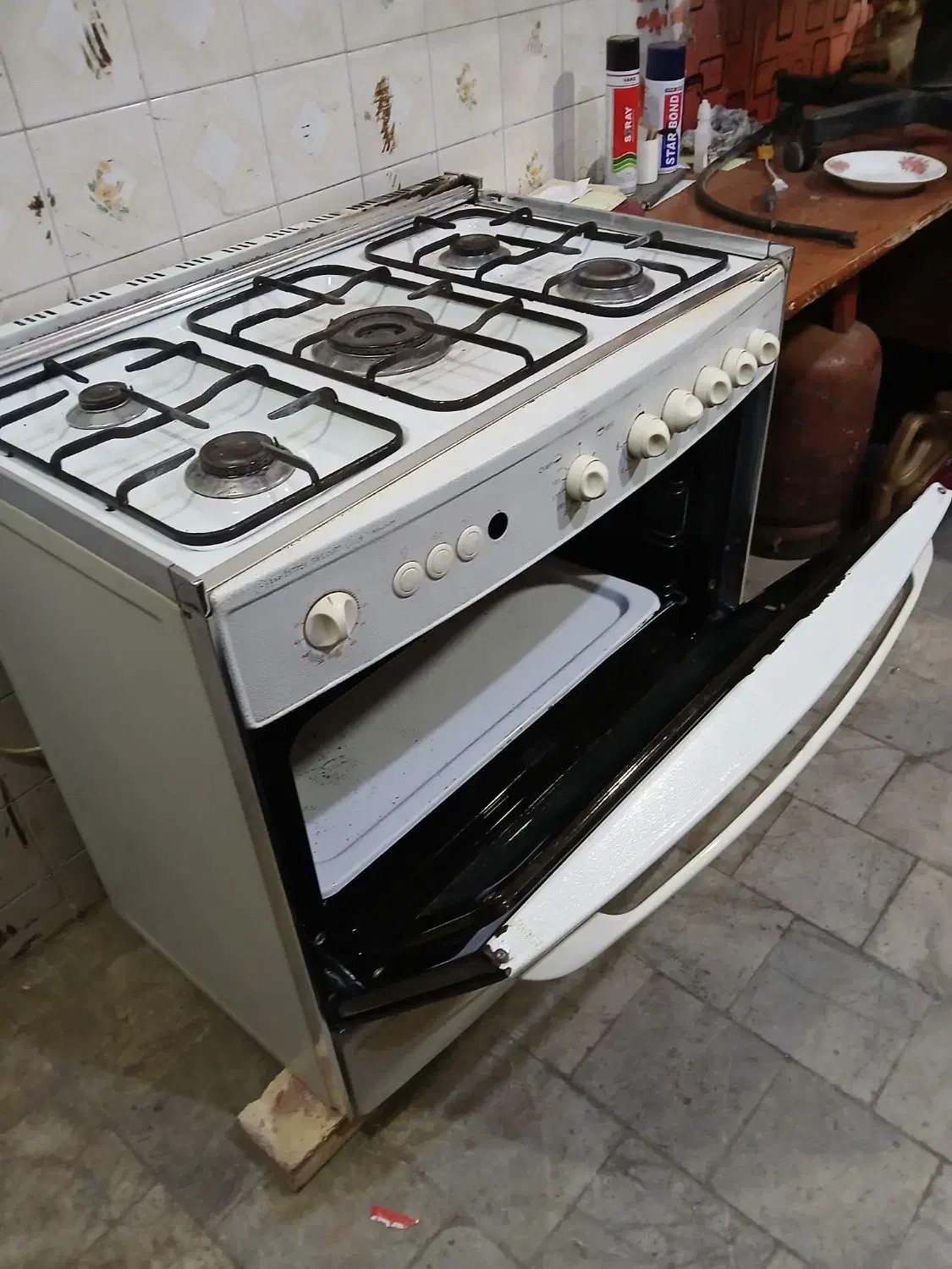 اجاق گازفردارسالم وتمیز|اجاق گاز و لوازم برقی پختوپز|یزد, |دیوار