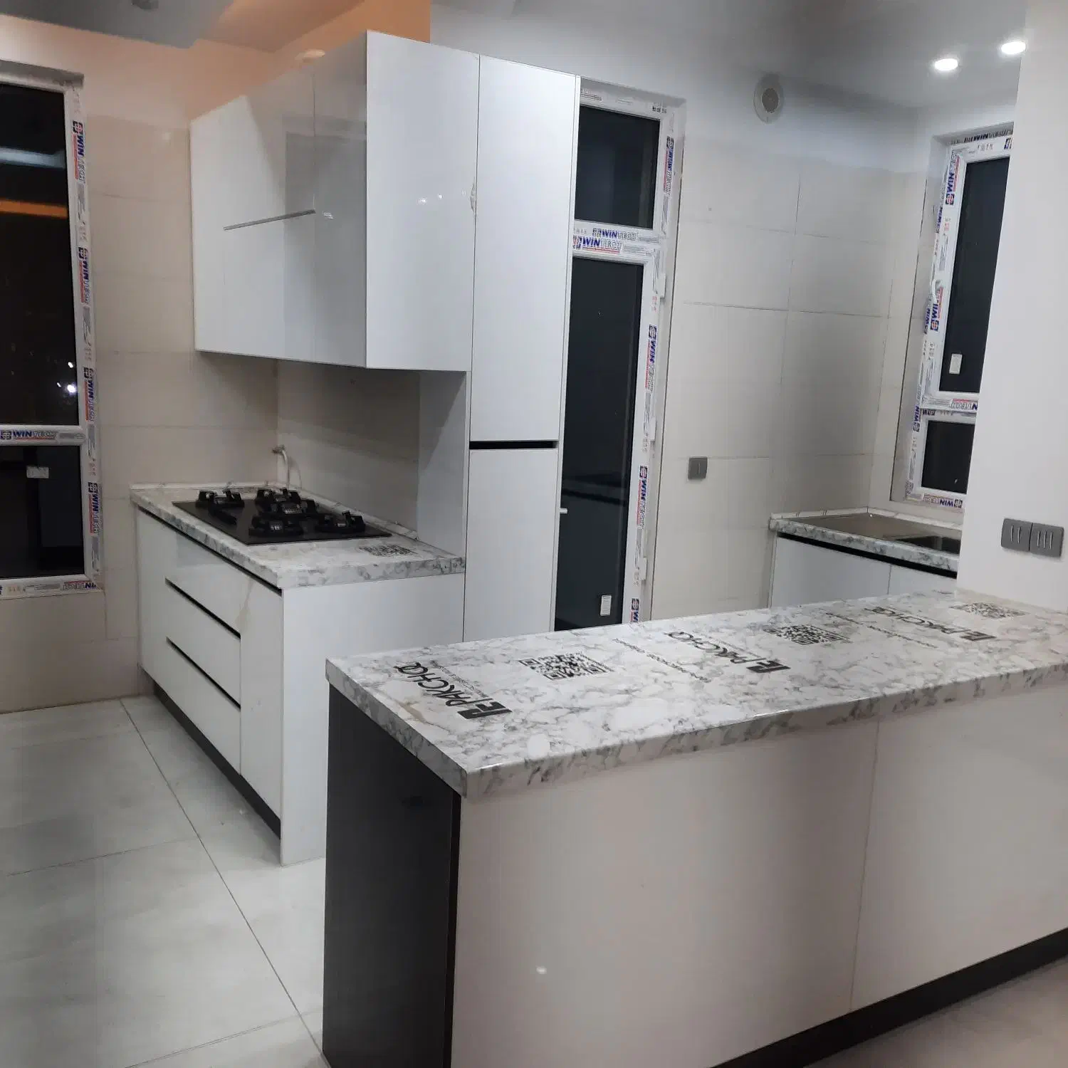 شریعتی مقابل ملک ۸۵متر نوساز فول امکانات