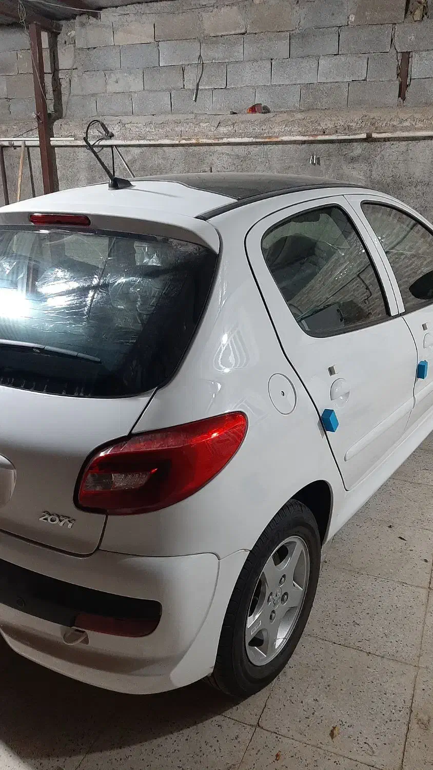 معاوضه ۲۰۷ tu5 ارتقایافته سقف شیشه با پارسtu5 صفر|خودرو سواری و وانت|رونیز, |دیوار